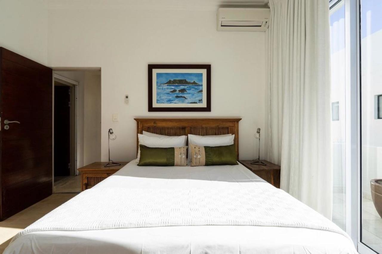 Bantry Beach Luxury Suites Κέιπ Τάουν Εξωτερικό φωτογραφία
