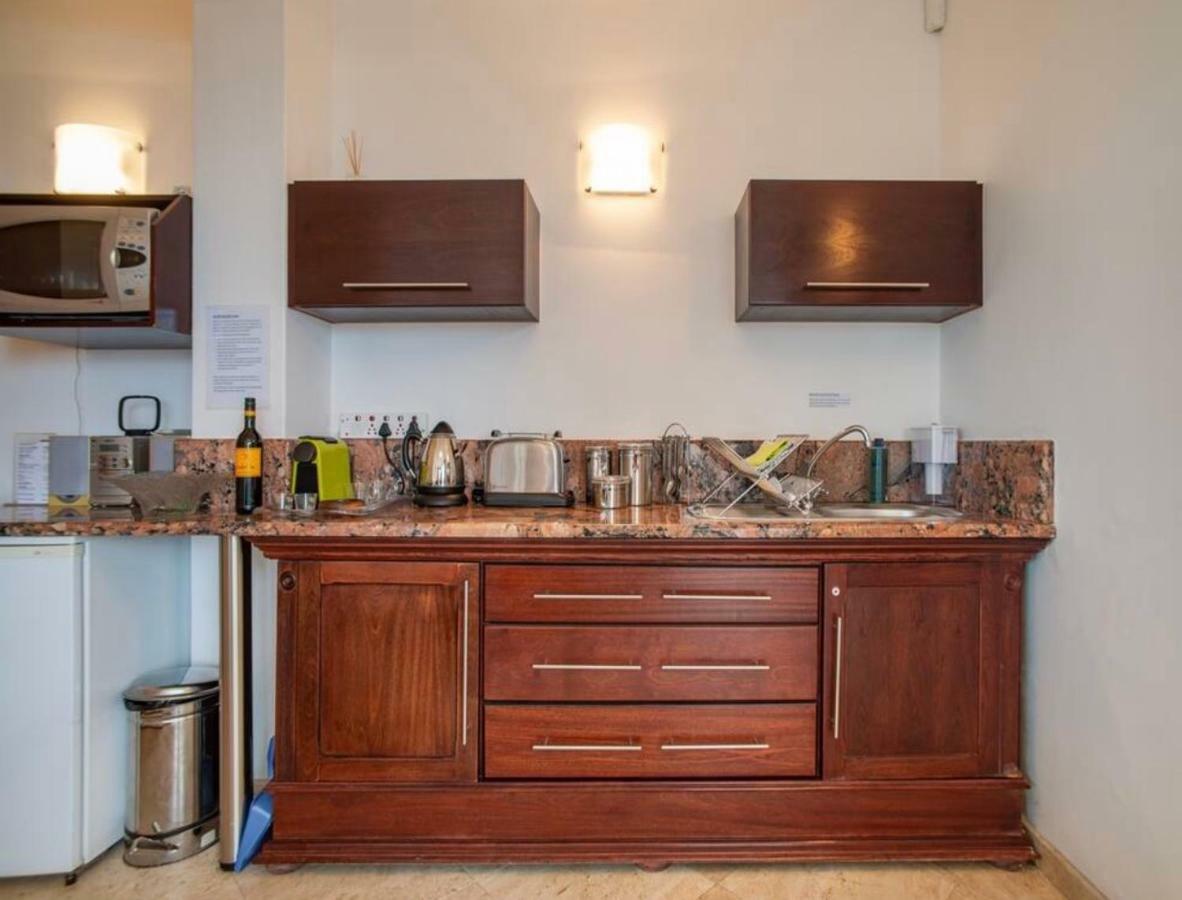 Bantry Beach Luxury Suites Κέιπ Τάουν Εξωτερικό φωτογραφία