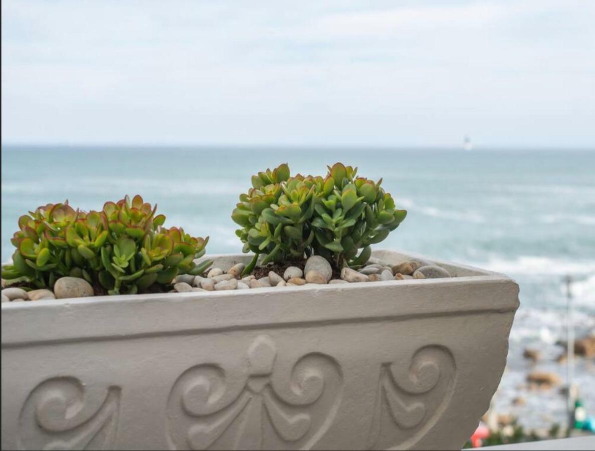 Bantry Beach Luxury Suites Κέιπ Τάουν Εξωτερικό φωτογραφία