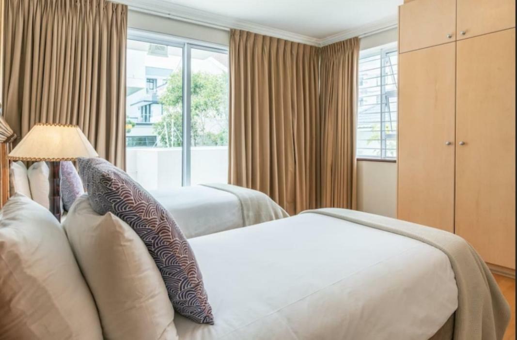 Bantry Beach Luxury Suites Κέιπ Τάουν Εξωτερικό φωτογραφία