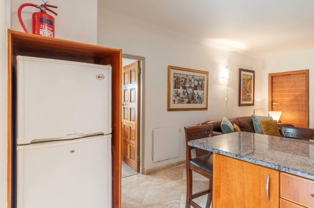 Bantry Beach Luxury Suites Κέιπ Τάουν Εξωτερικό φωτογραφία